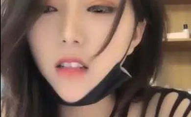 【口交自慰】极品女神奶奶奶奶哦情趣透视装卫生间自慰秀