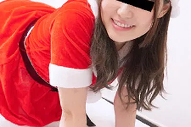 【无码高清】可爱的圣诞老人会让你的梦想成真 铃木凛香