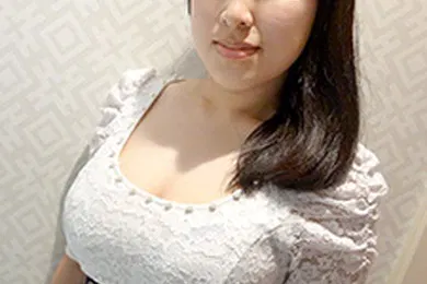 【无码高清】沮丧的女孩吸鸡巴 田口瞳