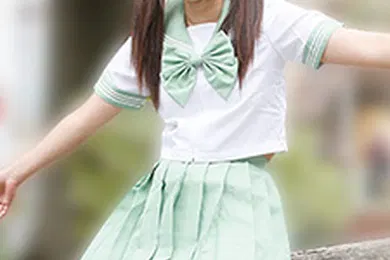 【素人特摄】制服时代～JK素人妹子用嘴服侍我～夏野亚希