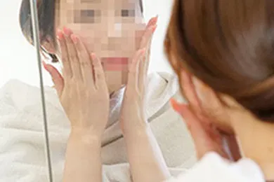 【素人特摄】素人不化妆 - 羞于展示胸部和化妆的受虐女孩 绫野优