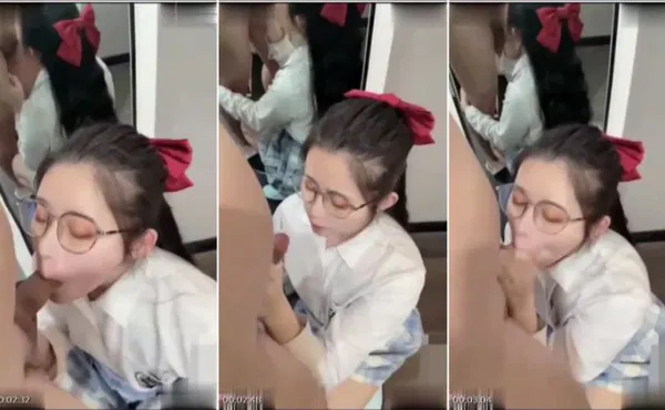 【主播网红】如此乖巧的学妹套都帮我戴好