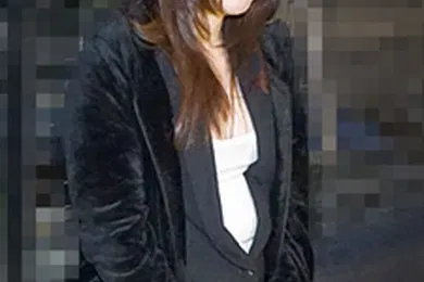 【无码高清】我带一个醉酒的办公室女士回家 上原正树